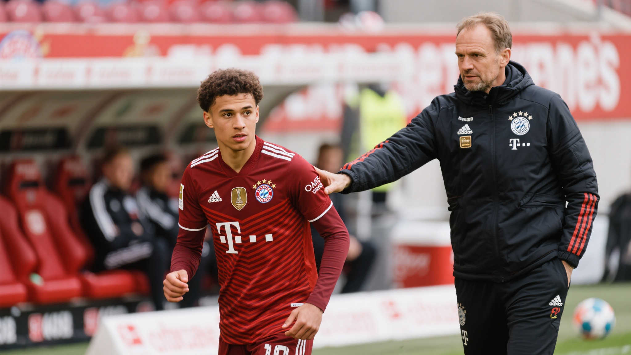 震撼转会！利物浦核心后卫以3500万英镑加盟德甲豪门，曾被热议